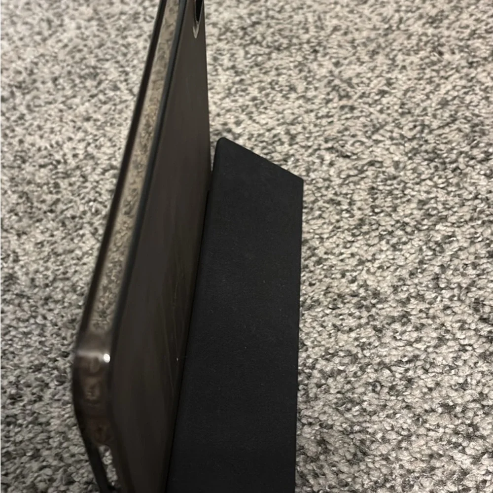 Samsung Galaxy A7 Lite Tablet with Black Display